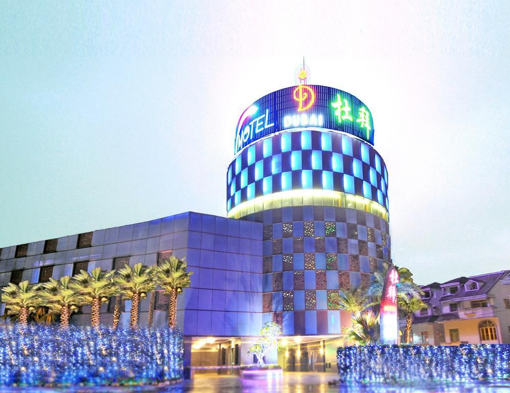 Dubai Motel Yilan Esterno foto