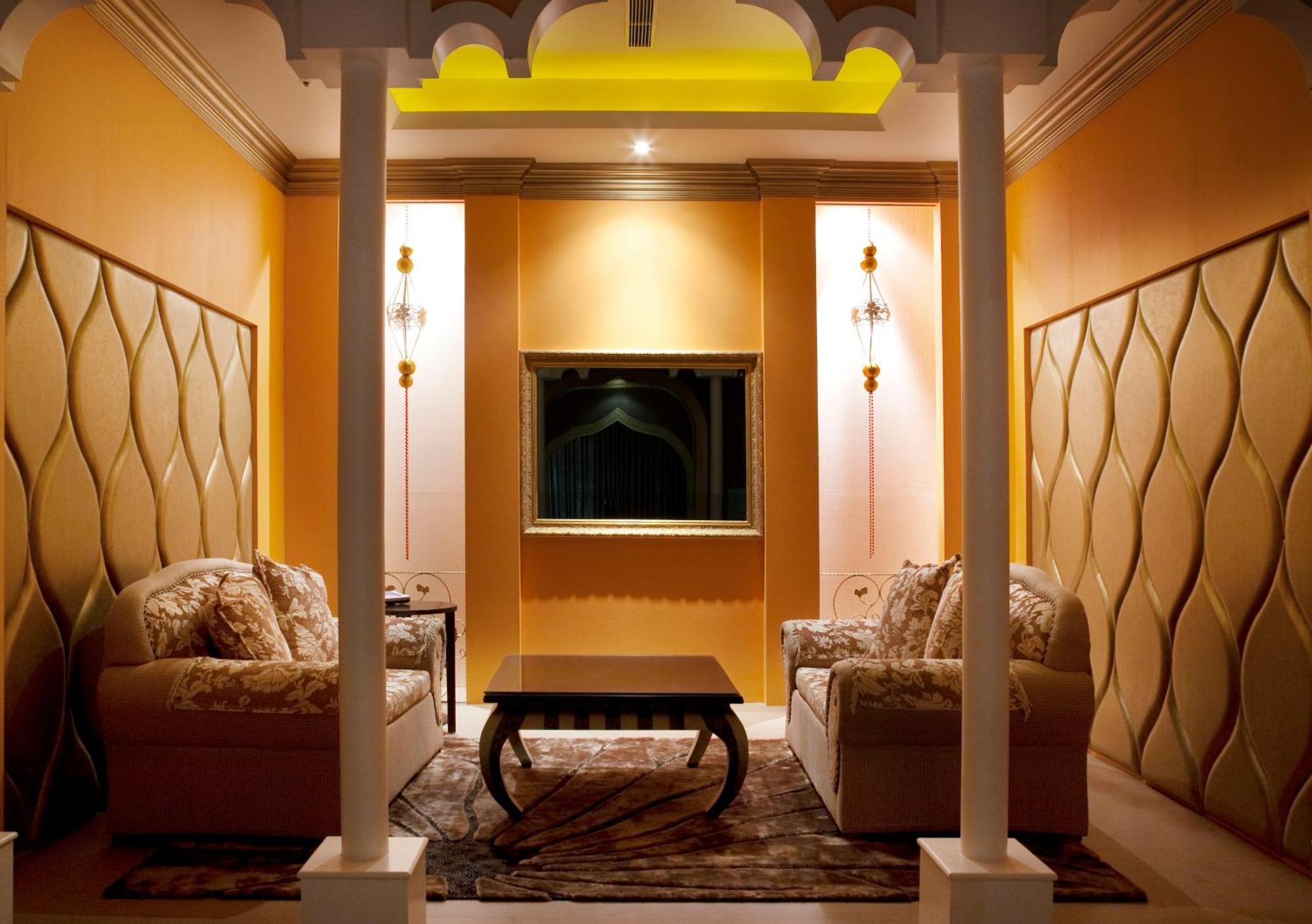 Dubai Motel Yilan Esterno foto